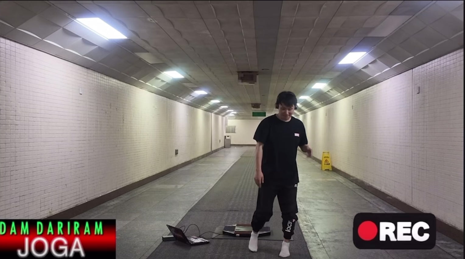 Load video: 